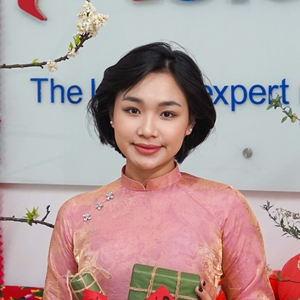 Ms Pham Thuy Duong (Vivian)
