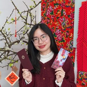 Bui Hong Nhung (Chloe)