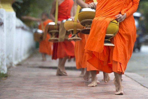 Day 6: Luang Prabang – Ban Long Lao – Kuang Si Waterfalls