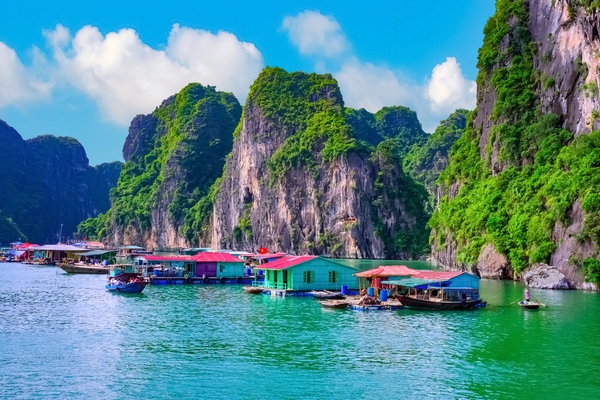 Day 14: Halong - Hanoi