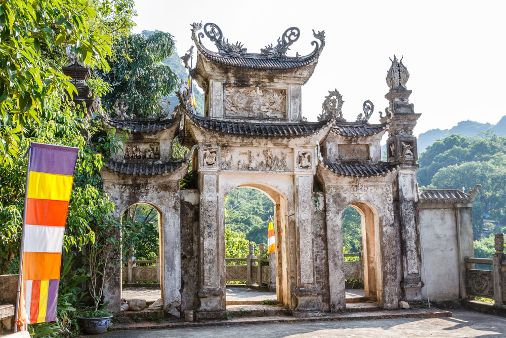 hanoi perfume pagoda