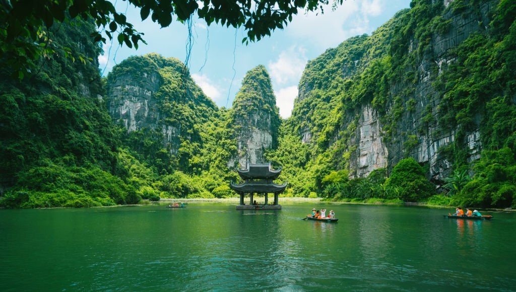 ninh binh trang an