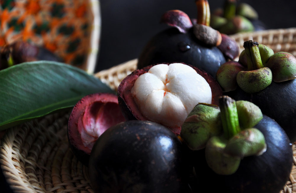 vietnam fruit Mangosteen